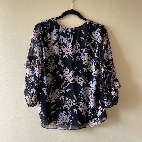 Women’s Floral Print Calvin Klein Blouse - Picture 3 of 3
